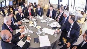 Peña se reunió con 50 empresarios y discutieron sobre acceso a mercados
