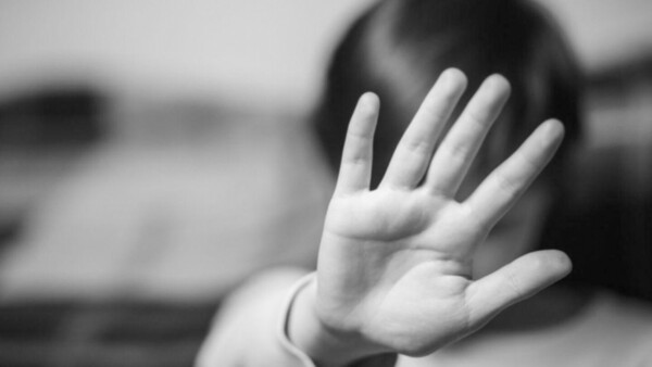La educación a palos: La apología del cintarazo II