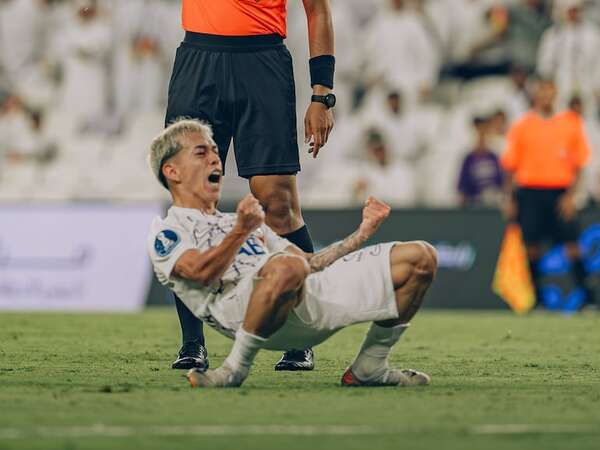 Vídeo: El golazo de Matías Segovia en el Al Ain de Emiratos - Fútbol Internacional - ABC Color