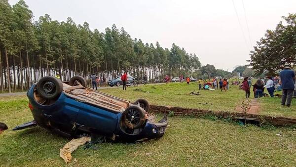 Impactante accidente de tránsito se cobra una vida en la ruta Acahay-Ybycuí