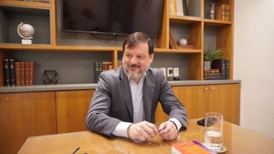 “Hay mucha debilidad en las descripciones fácticas del acta de imputación”