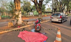 Motociclista fallece en accidente
