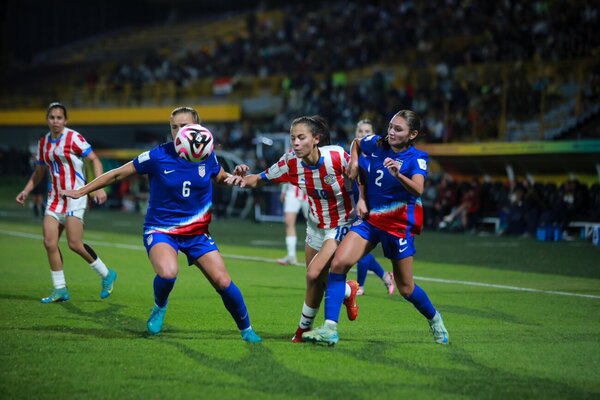 Versus / Paraguay sufre duro castigo ante EE.UU y depende de un milagro