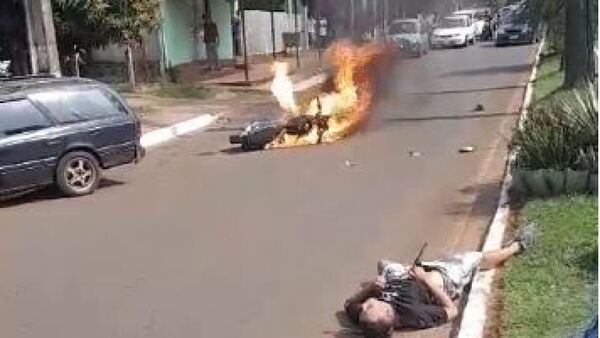 Un motochorro quedó chalái tras asaltar, intentar escapar y chocar
