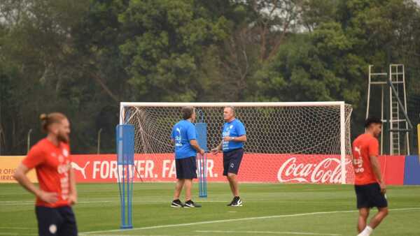 Campuzano es llamado por Alfaro