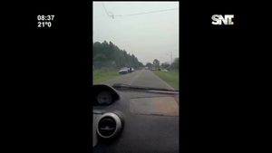 Vehículo volcó en Ybycui - SNT