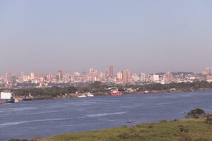 ANNP intensifica trabajos de dragado para garantizar navegación ante bajante histórica del río - El Trueno