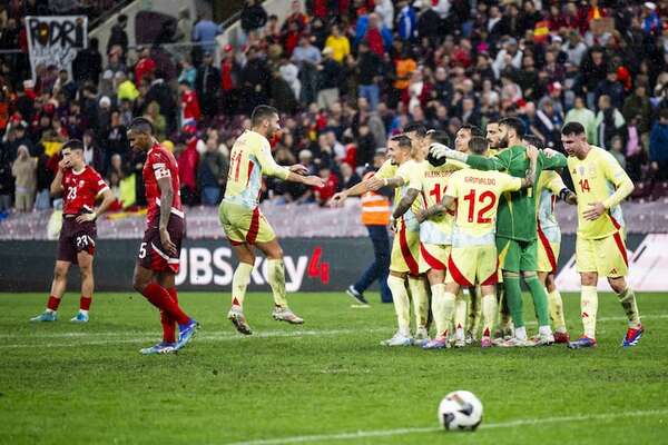 Fabián premia la resistencia - Fútbol Internacional - ABC Color