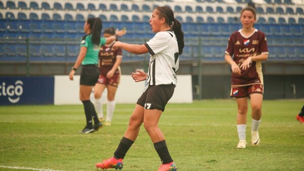Libertad grita campeón en Femenino