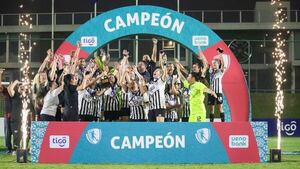 Fútbol femenino: Libertad, campeón del primer Torneo Anual de la APF - Fútbol - ABC Color