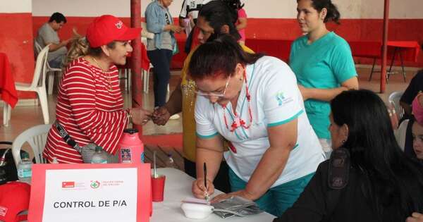 La Nación / Brindan atención a 735 personas en Trinidad