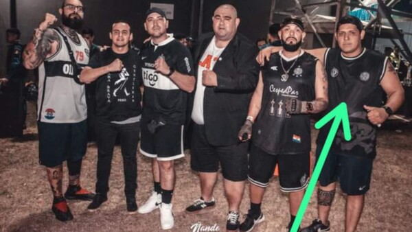Jatar metió a barrabrava como asistente en la Cámara