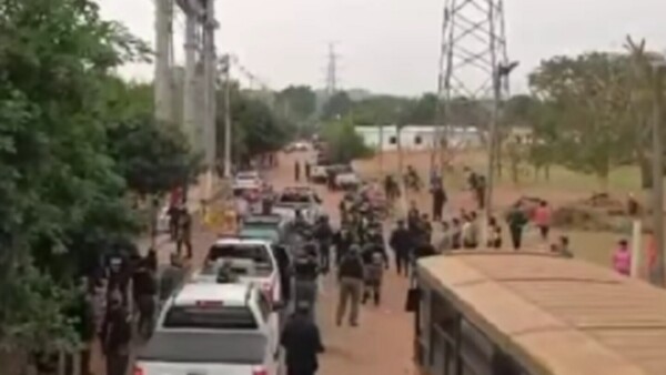 Detienen a cabecillas del microtráfico y vecinos destrozan siete patrulleras