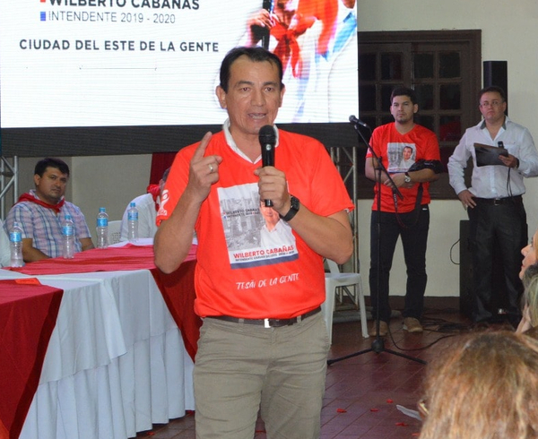 Mayoría absoluta de presidentes de seccionales de CDE responden a HC - La Clave