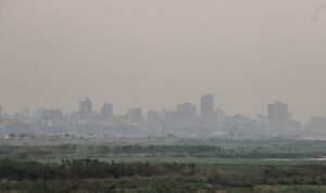 Nube de humo cubre todo el país y el Ministerio de Salud insta a evitar actividades al aire libre - El Trueno