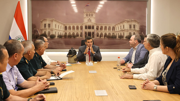Peña pide ser implacables y dejar sanciones sin precedentes para responsables de incendios forestales - .::Agencia IP::.
