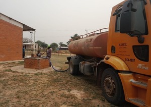 Diferentes comunidades del Chaco recibieron provisión de agua potable - ADN Digital
