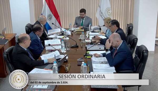 Consejo conforma ternas para cargos vacantes y creados de Fiscalía Adjunta - Nacionales - ABC Color
