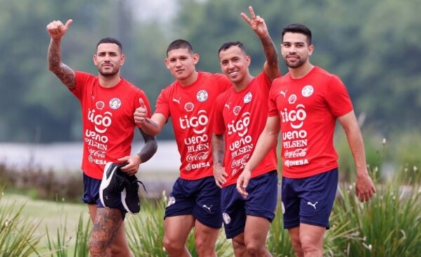 Albirroja prepara juego clave ante Brasil por eliminatorias
