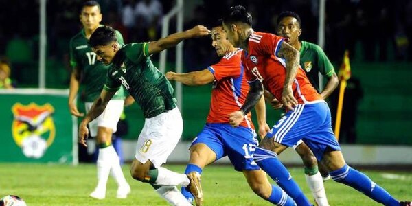 Versus / Chile busca resucitar ante Bolivia, que nunca le ganó de visitante