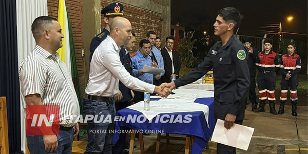 SE REALIZÓ ACTO DE JURAMENTO DE ASPIRANTES A BOMBEROS Y ASCENSOS EN CAMBYRETÁ - Itapúa Noticias