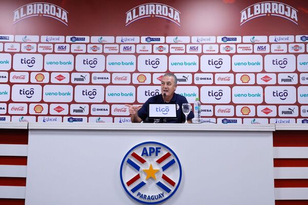 Albirroja lista para recibir a Brasil y Gustavo Alfaro apuesta a una victoria - .::Agencia IP::.