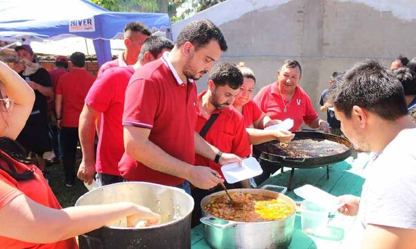 Invitan al Gran Karu Guasu por el 137º Aniversario del Partido Colorado en Coronel Oviedo – Prensa 5