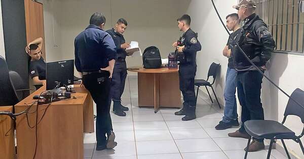 Diario HOY | Guardiacárcel fue sorprendido ‘anclando’ wifi a reclusos en el penal de Minga Guazú