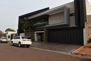 Fiscalía inspecciona vivienda de hijo de “Lalo” Gomes - Policiales - ABC Color