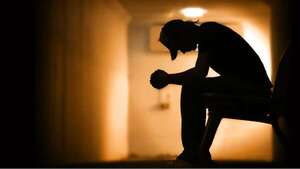 Factores que desencadenan en conductas o ideación suicida de niños y adolescentes - Nacionales - ABC Color