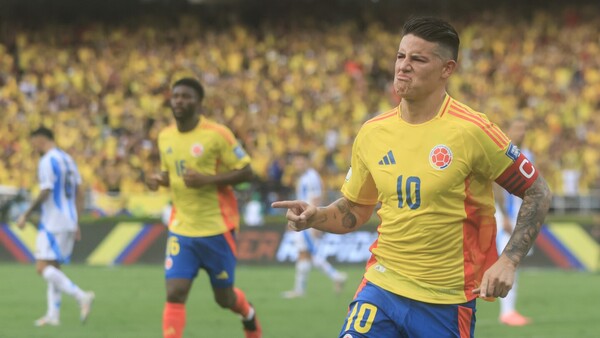 James Rodríguez asiste, falla y se redime en el triunfo ante Argentina