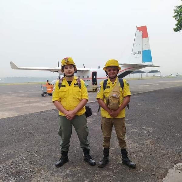 Bomberos carmeños se unen al combate contra incendios en el Chaco