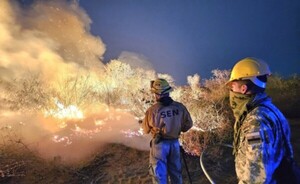 Sigue combate a incendio forestal en el norte del Chaco