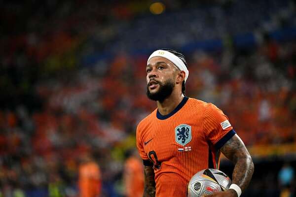 Memphis Depay deja Europa por Corinthians - Fútbol Internacional - ABC Color