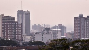 Alerta por humo: Suspenden clases en colegios y escuelas de fútbol