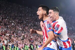 Victoria de oro en Sajonia: Con gol de Diego Gómez, Paraguay venció a Brasil - trece