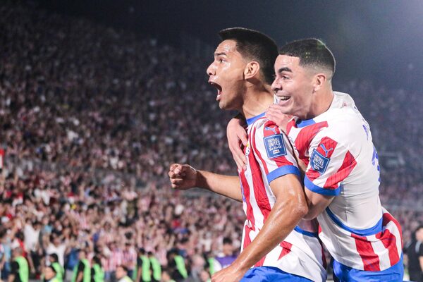 Victoria de oro en Sajonia: Con gol de Diego Gómez, Paraguay venció a Brasil - trece