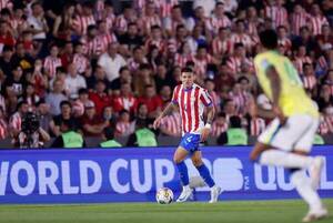 Atendé lo que dijeron de Cáceres los hinchas del club donde chuta