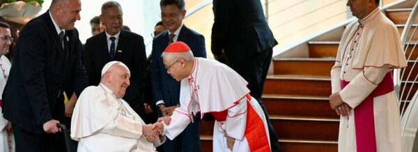 El papa Francisco llegó a Singapur en la última etapa de su gira por Asia y Oceanía - .::Agencia IP::.