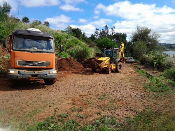 Más de 3.500 personas fueron beneficiadas con mantenimiento de caminos vecinales en Alto Paraná