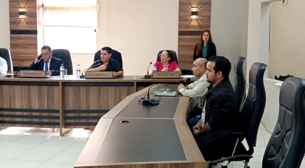Contralores franqueños dicen que la Junta Municipal apaña negociado de Roque Godoy - La Clave