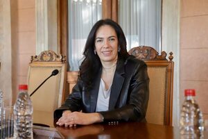 Ejecutivo designa a la ministra Claudia Centurión como nueva consejera paraguaya de Itaipu