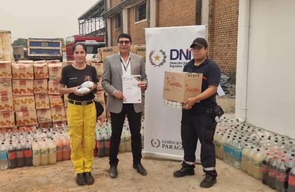 DNIT entregó a Bomberos Voluntarios productos no perecederos - Economía - ABC Color