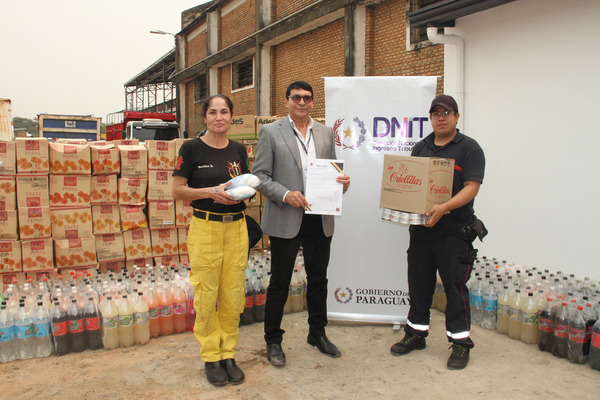 DNIT contribuye a la labor del Cuerpo de Bomberos con importante donación - El Independiente