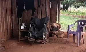 Vecinos se unen para ayudar a mujer de 89 años que sufrió un ACV en R. I. 3 Corrales - OviedoPress