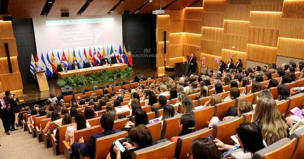 La Nación / Por fortalecer la justicia inclusiva, inician congreso de juezas de Iberoamérica en CDE