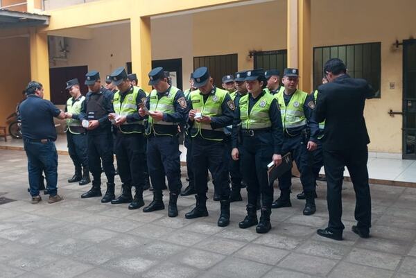 «Si Hay Esperanza» brinda apoyo emocional y espiritual a policías del departamento Central