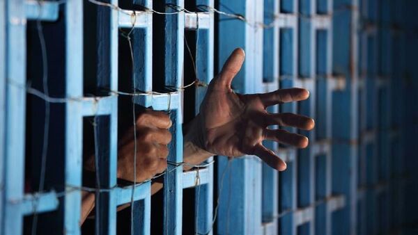 Ex director condenado por abuso sexual prometió una casa a su alumna