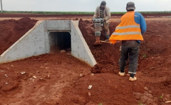 Acceso rural del Corredor Metropolitano del Este avanza a buen ritmo