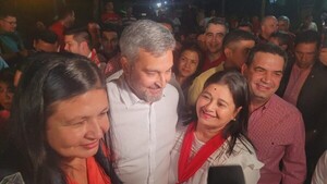 Abdo Benítez desafiante: “Quiero escuchar discursos de auténticos colorados”